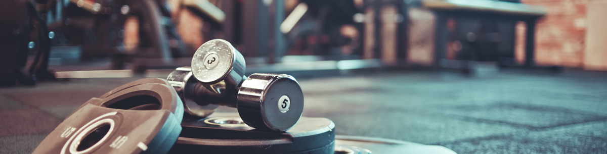 Sportschool vs. Thuis trainen – wat past het best bij jou?