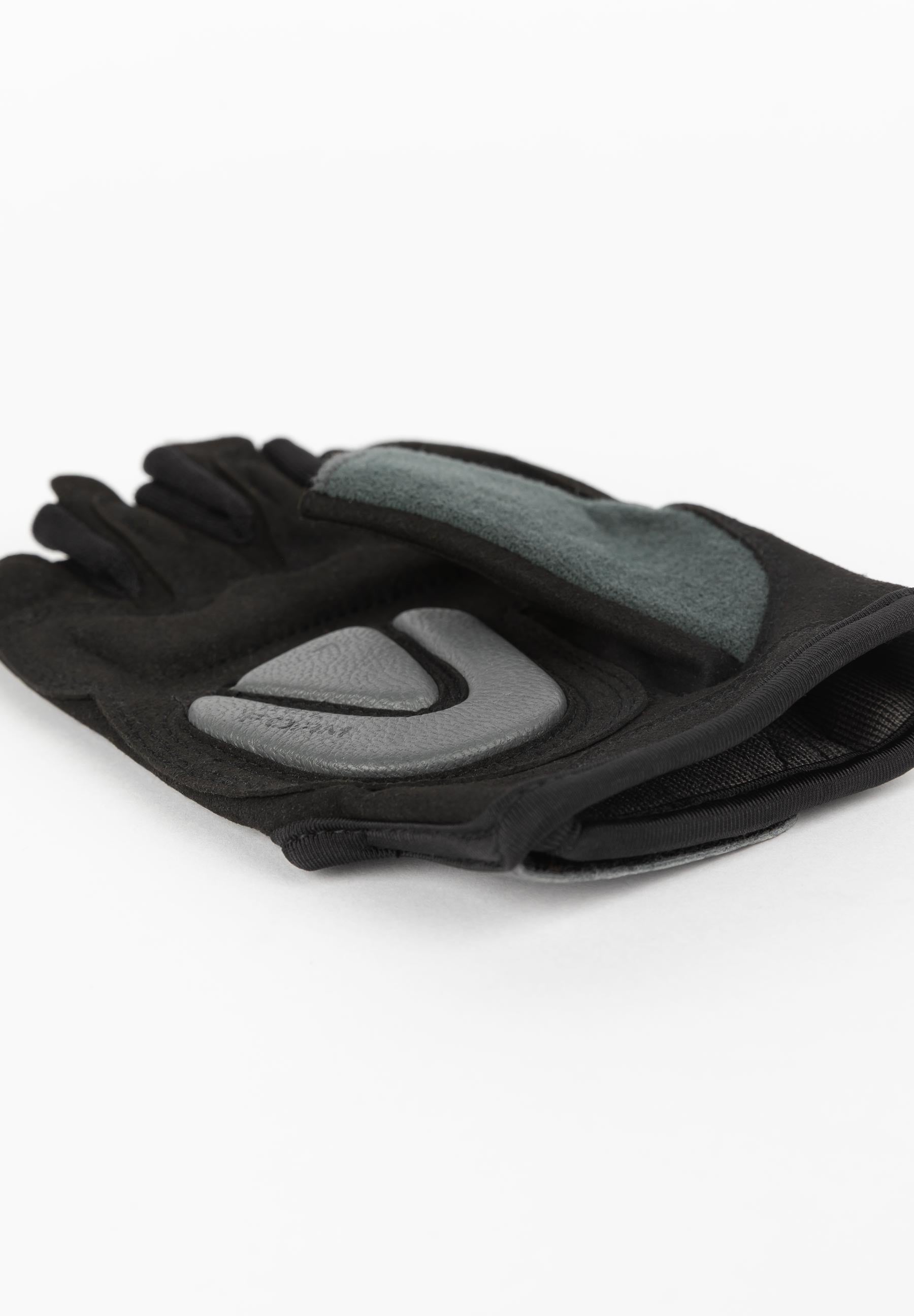 Gorilla Wear Mitchell Gants d’Entraînement 2.0 - Noir/Gris