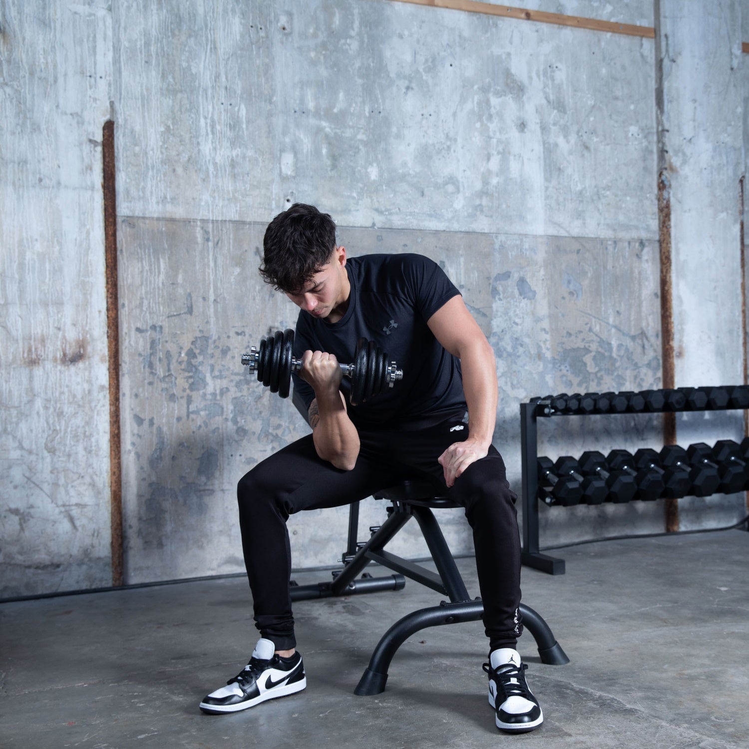 VirtuFit Verstelbare Dumbbellset Pro - Halterset - Gietijzer - 1 x 15 kg