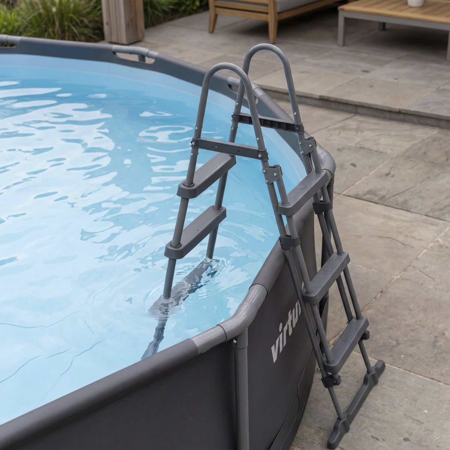 VirtuFit Échelle de Piscine - 100 cm