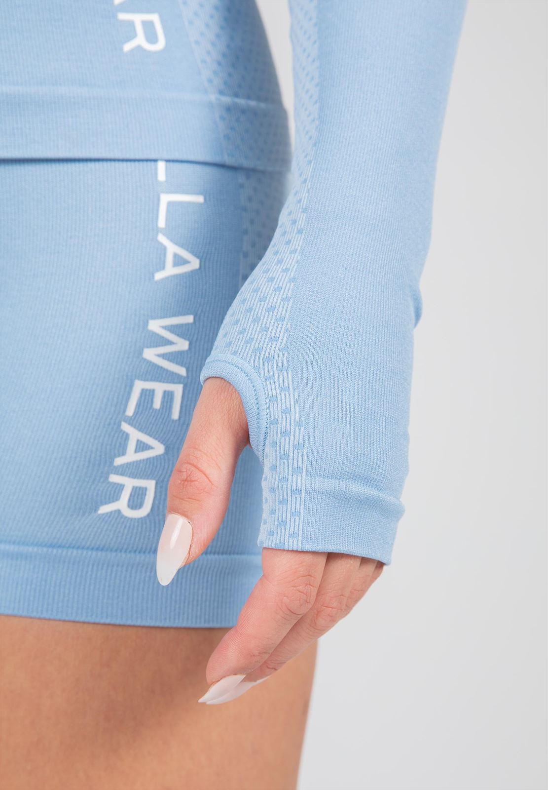Gorilla Wear Selah Seamless Long Sleeve - Light Blue