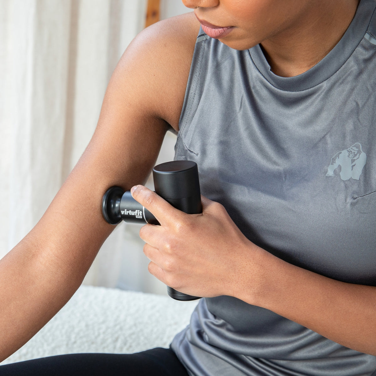 VirtuFit M1s Mini Pistolet de Massage - 4 accessoires