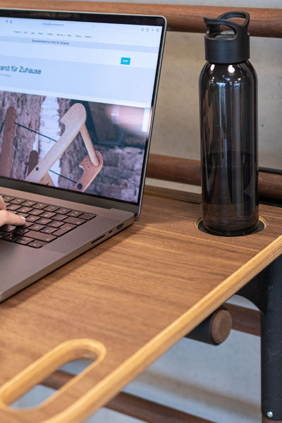 Nohrd WallBar Desk - Bureau - Walnotenhout