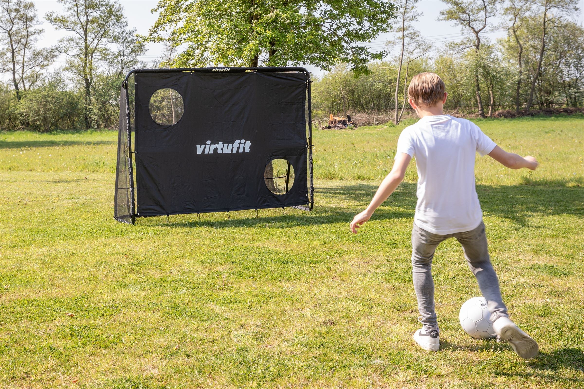VirtuFit Voetbaldoel Pro met Doelwand - Voetbal Goal - 220 x 170 cm