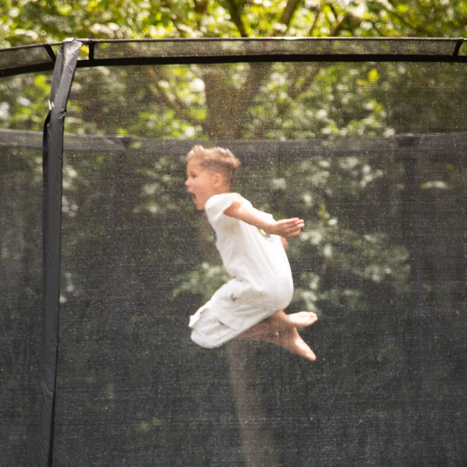 Trampoline VirtuFit Premium avec filet de sécurité - Noir - 305 cm
