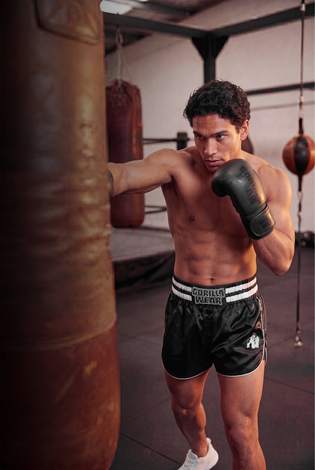 Gorilla Wear Tacoma Fighting Shorts - Noir/Blanc