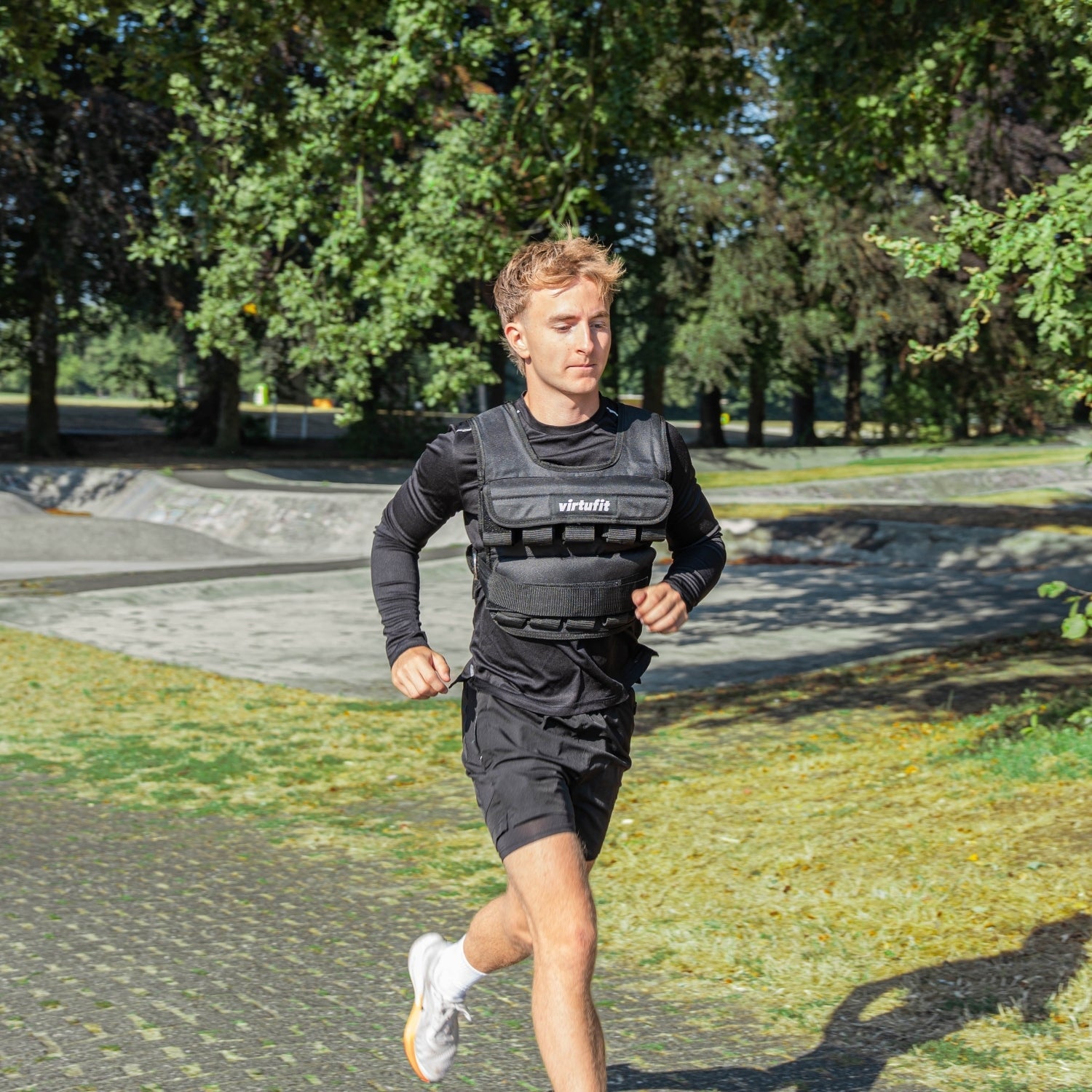 VirtuFit Verstelbaar Gewichtsvest Pro - 10 kg - Zwart