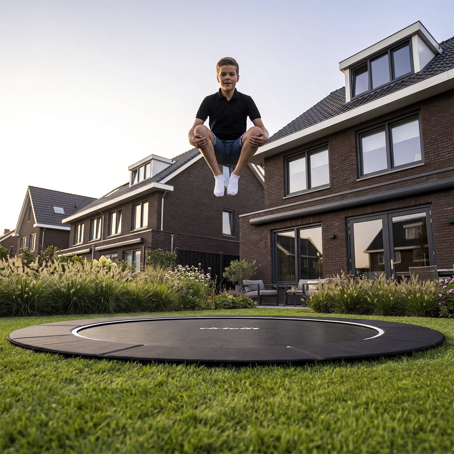 VirtuFit Flatground Trampoline 251 cm