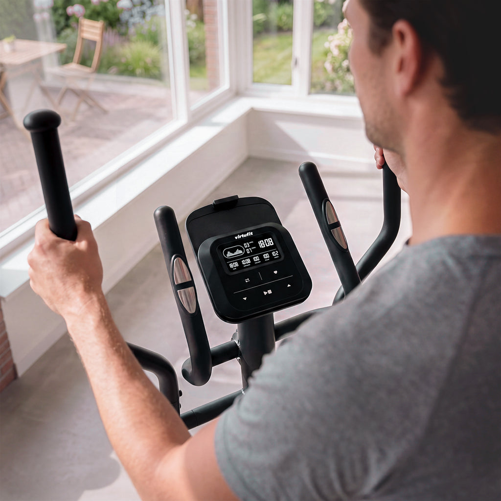 VirtuFit CTR150 Crosstrainer met Tablethouder