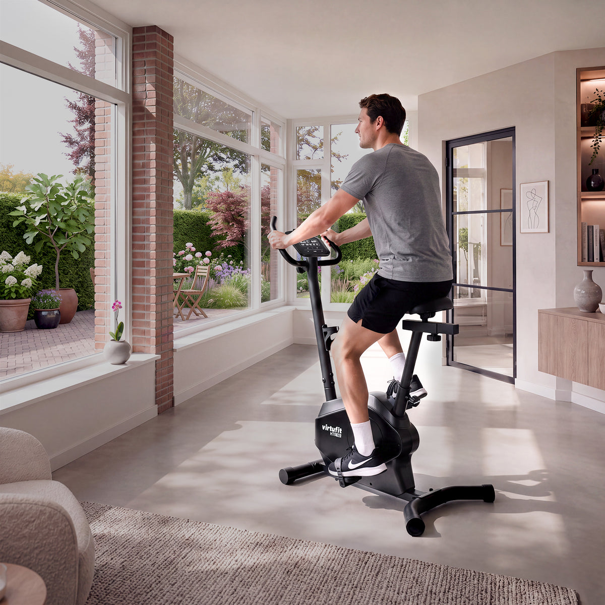 VirtuFit HTR150 Home trainer - Pour les utilisateurs grands