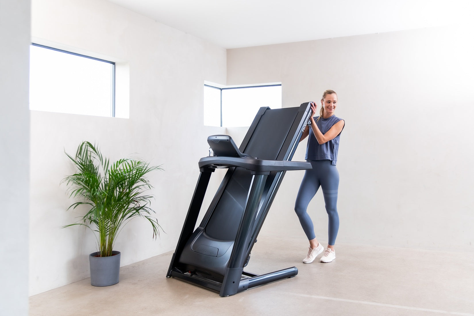 Flow Fitness Perform T2i Tapis de course