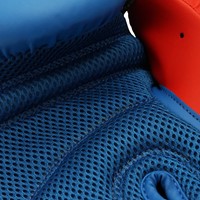Adidas Kids Boxing Kit 2 - handschoen closeup