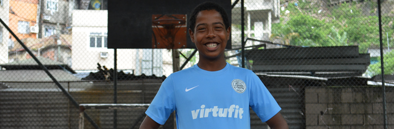 Fitwinkel x Favela Dreams NL