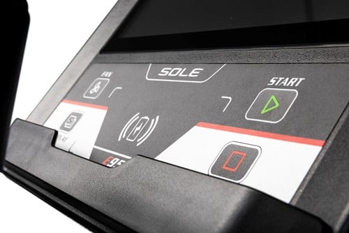 Sole Fitness E95 Crosstrainer houder