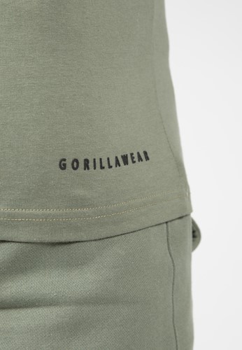 Leon T-shirt detail
