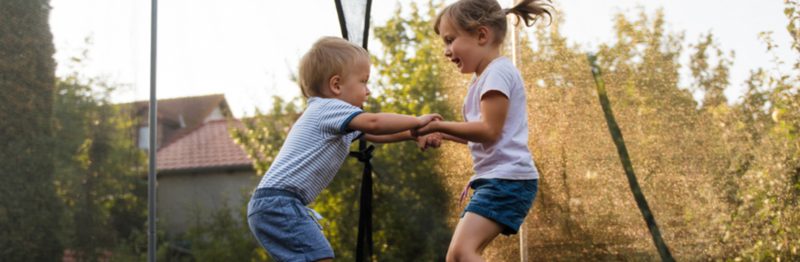 Trampoline accessoires die het springen leuker maken