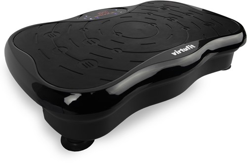 Schuin vooraanzicht van de VirtuFit Trilplaat in het zwart met een modern en ergonomisch design.