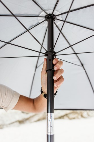 VirtuFit Strandparasol - Windscherm - 180 cm - Grijs - sfeerafbeelding 3