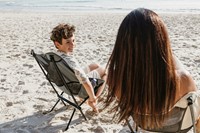 VirtuFit Camping Stoel Compact - Strandstoel  - Grijs - sfeerafbeelding 4